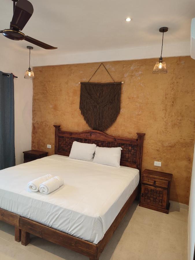 ואיאדוליד Hotel Casa Henequen מראה חיצוני תמונה
