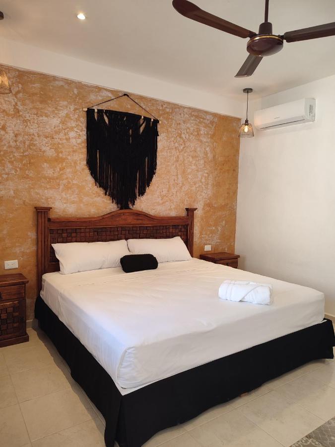 ואיאדוליד Hotel Casa Henequen מראה חיצוני תמונה