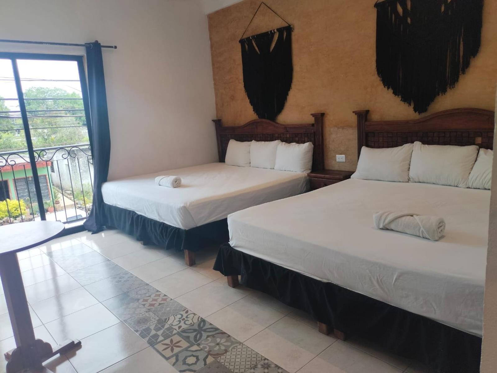 ואיאדוליד Hotel Casa Henequen מראה חיצוני תמונה